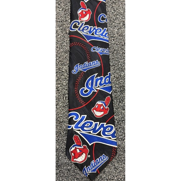 RM Sports Other - Cleveland Indians tie Vintage 90s Ralph Marlin MLB Silk Necktie Chief Wahoo